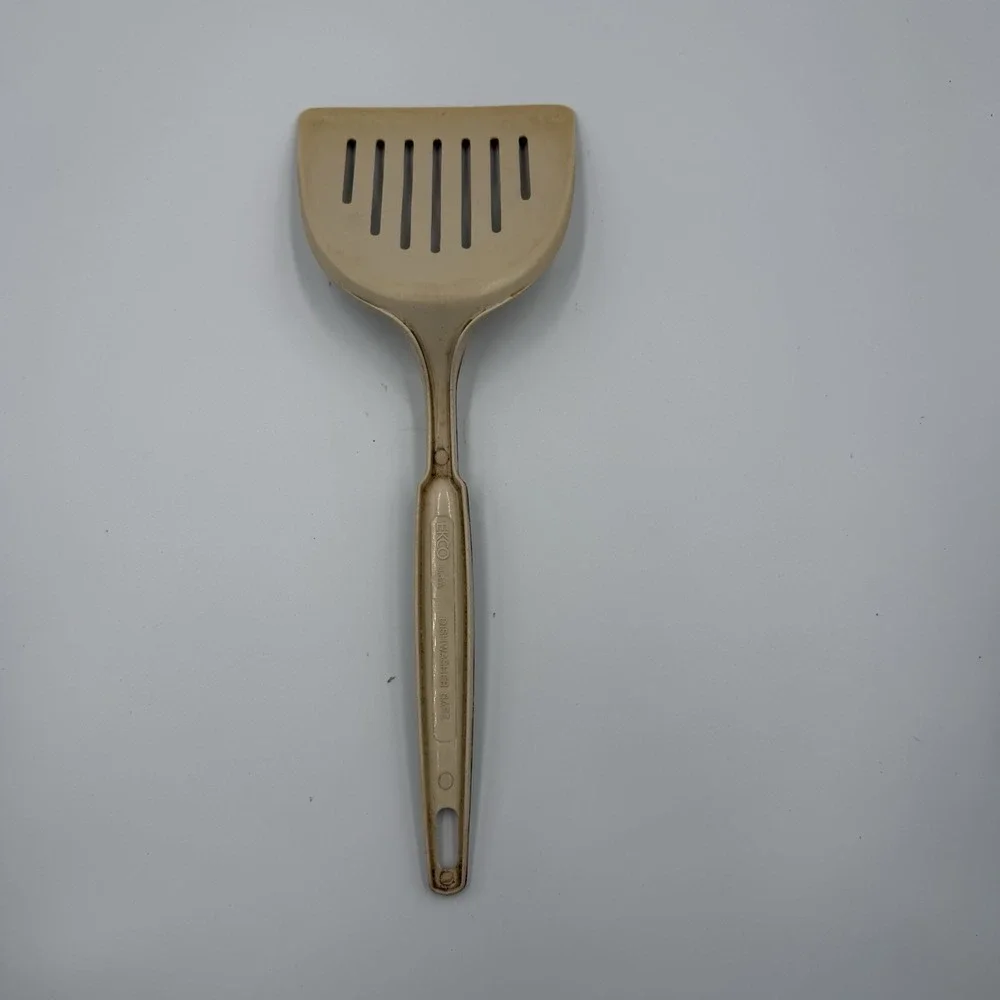 Vintage EKCO Slotted Spatula Turner  USA‎ Mid Century Kitchen Flipper